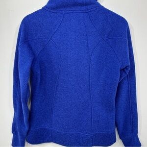 Women's Blue Sweater